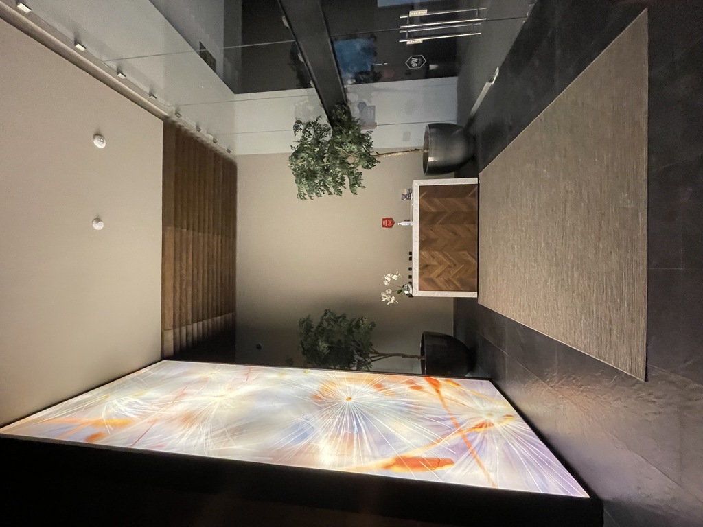 The Enduring Echoes: Forging American Legends from Trail Dust and Civil Strife The Enduring Echoes: Forging American Legends from Trail Dust and Civil Strife